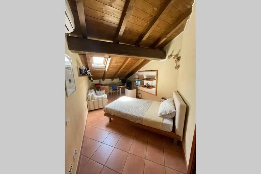 Tuate Rooftop Apartment Bologna