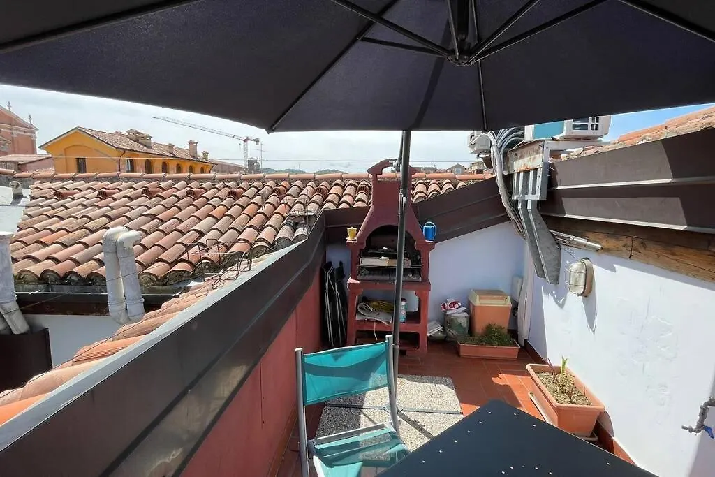 Tuate Rooftop 0*, Bologna Italy